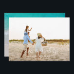 Modern, minst 1-fotojulkort för Helgdag Julkort<br><div class="desc">snyggt-christmas-kortdesign med trendig blandning av fet stil och skript,  utrymme för ditt valda foto på framsidan med strand- och havsgrafik på baksidan</div>