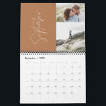 Modern minsta elegant för terracotta 2 fotofamilj kalender<br><div class="desc">Modern minimal rastterracotta multifoto 2-foto per månadskalender för familjen. Ett snyggt djärvt sätt att visa dina familjefoton.</div>