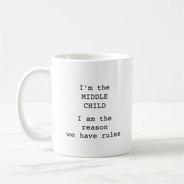 Modern mitten-barnslig typografi-personlig kaffemugg (Vänster)