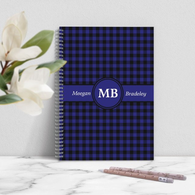 Modern monogram Blue Play Mönster Anteckningsbok Med Spiral (Modern Blue Plaid Monogram Notebook)