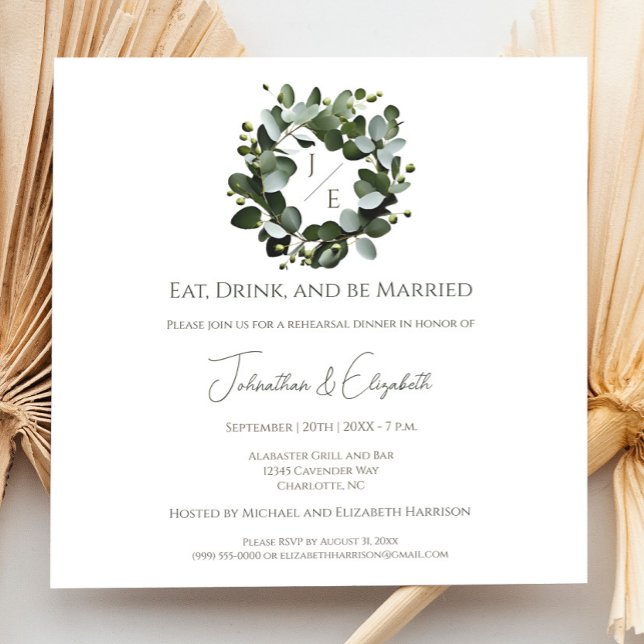 Modern monogram Eucalyptus Återandningsmiddag för  Inbjudningar (White Modern Monogram Eucalyptus Wreath Wedding Rehearsal Dinner Invitation)