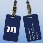Modern Monogram - första marinblått Bagagebricka<br><div class="desc">Modern nedre typografi av fodral,  minimalistisk första utformning som kan ändras för att anpassas,  tillsammans med detaljerna på motsatt sida. Vit på en marin blå bakgrund.</div>