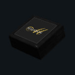 Modern Monogram Guld-skript svart Minnesask<br><div class="desc">En elegant fet guld-skript med inledande monogram med finare blomning,  på en rik svart gåva eller smyckeskrin. Gör det unikt med din första namn och guld.</div>