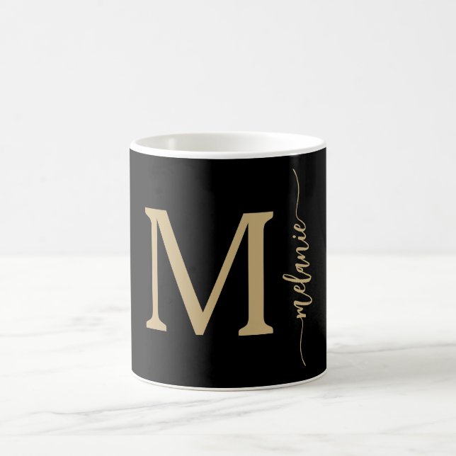 Modern Monogram Hand Lettered Guld Black Mugg (Center)