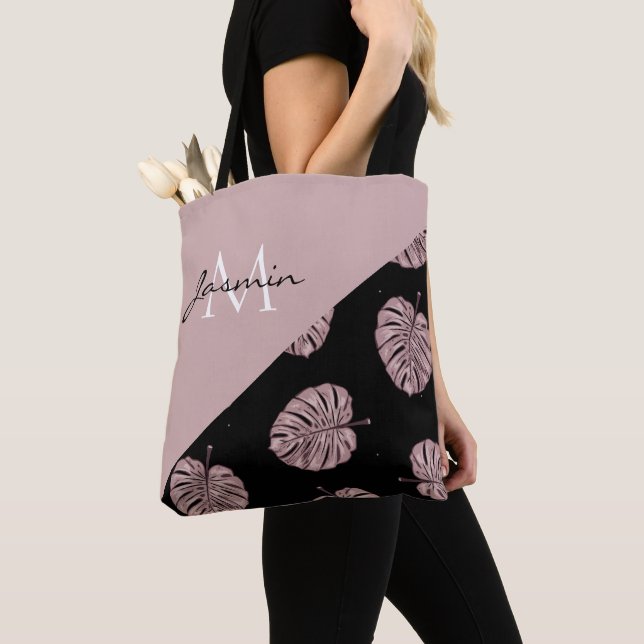 Modern Monogram i Rosa med Tropiska Blad Tygkasse (Närbild)