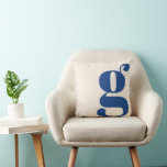 Modern Monogram Initial Brev Neutralt Cream Blue Kudde<br><div class="desc">Cute modern monogram med den första brev du väljer,  i blått och grädde.</div>