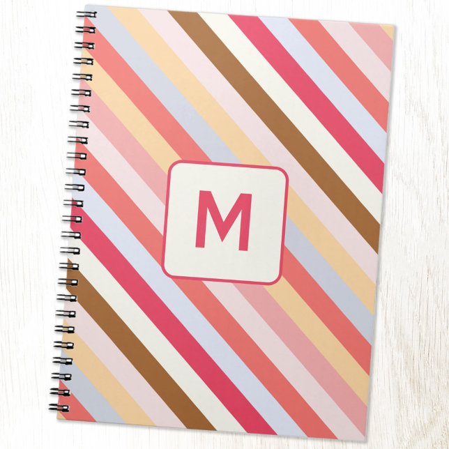 Modern Monogram Initial Diagonal Candy Rand Anteckningsbok (Modern muted diagonal candy stripe monogram initial personalized notebook)