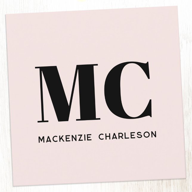 Modern monogram Initialer Namn  Rosa Fyrkantigt Visitkort (Simple elegant blush pink monogram initial business card)