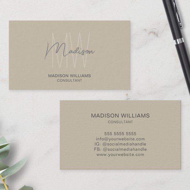 Modern monogram Logotyp Beige Consultant Visitkort (Modern Monogram Logo Beige Consultant Business Card)