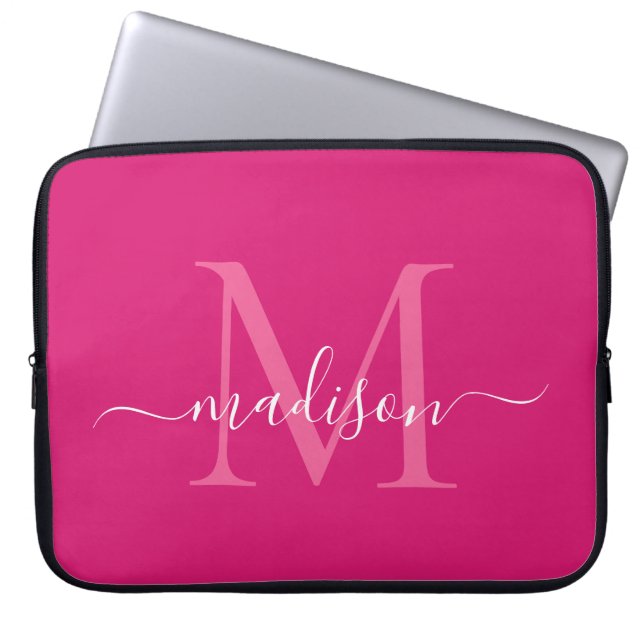 Modern Monogram Magenta Rosa Girly Script Namn Laptop Fodral (Framsidan)