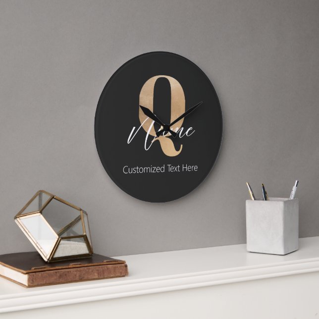 Modern Monogram med Initialen Q & Namn Personlig Stor Klocka (Kontor)