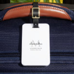 Modern Monogram Namn Black and White Simple Bagagebricka<br><div class="desc">Den här enkla,  elegant-,  svartvitt-snyggten har personlig namn,  monogram och affärsnamn i trendig,  snyggt topografi. Den här artikeln kan vara en utmärkt gåva till dig,  din familj och dina vänner.</div>