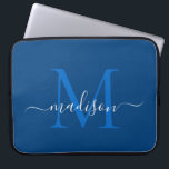 Modern Monogram Navy Blue Elegant Chic Script Namn Laptop Fodral<br><div class="desc">Sleeve för Modern Monogram Navy Blue White Girly Chic Script Namn</div>