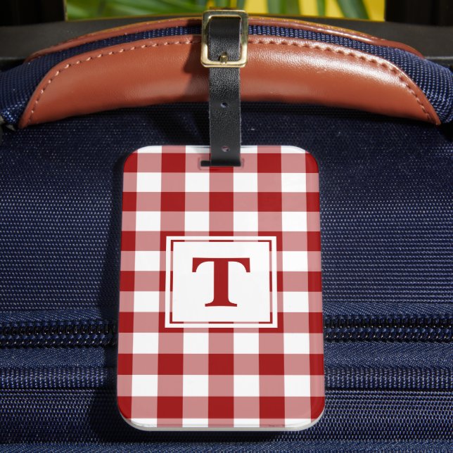 Modern Monogram Red and White Gingham Mönster Bagagebricka (Framsida Insitu 2)