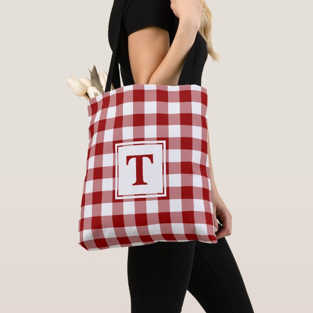 Modern Monogram Red and White Gingham Mönster Tygkasse (Närbild)
