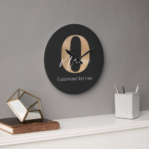 Modern monogrammed inledande O & Namn-Personlig Stor Klocka
