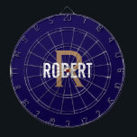 Modern mörk blått guld monogram namn darttavla<br><div class="desc">Modern mörk blått kartong med ett vitt namn och guld monogram. Anpassa till namn och börja med.</div>