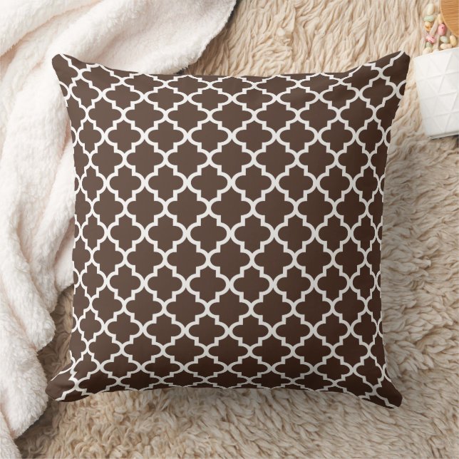 Modern Mörk Brown Moroccan Quatrefoil Mönster Kudde (Filt)