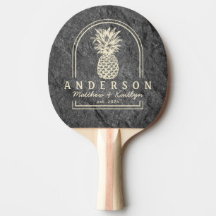 Modern Mörk Granit Ananas Bröllopsbåge & Namn Pingisracket