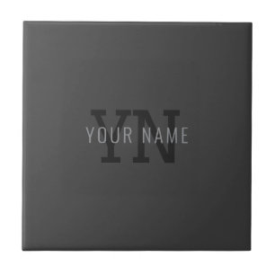 Modern Mörk Grått Monogrammed Namn (eller annan te Kakelplatta