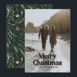 Modern mörk grönt botanisk typografi med vattenfär julkort<br><div class="desc">Modern fullt utfallsfoto elegant Rustik vattenfärg torkad botanisk blommigt muterade färg helgdag julkort. Sage grönt,  jägare grönt,  svart,  vit och brun modern på trendfärgen.</div>