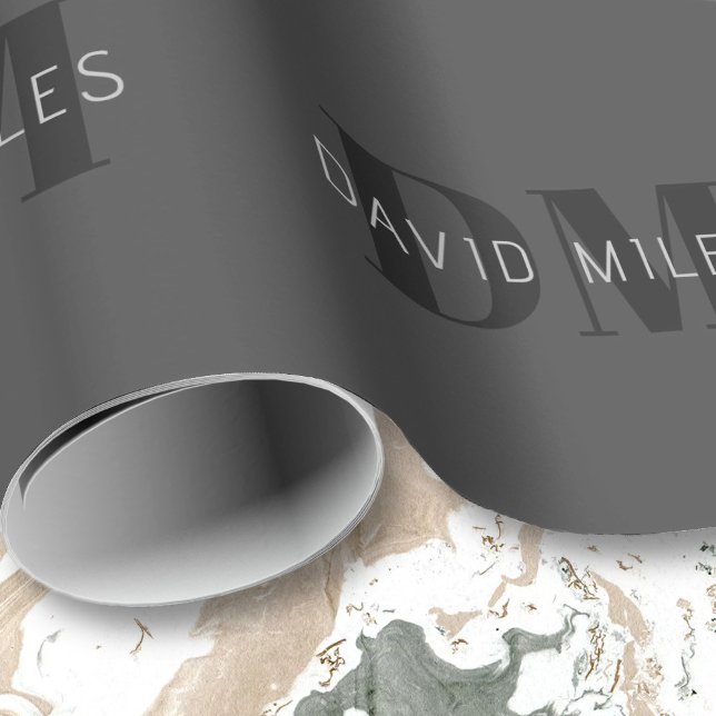 Modern Mörkgrå & Svart Redigerbart Namn & Monogram Presentpapper (Skapare uppladdad)