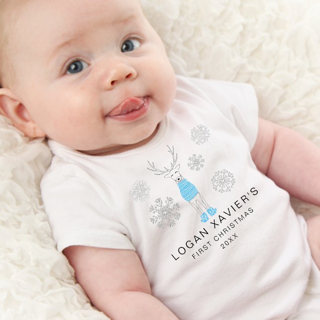 Modern Mysigt renare vid första jul T Shirt (Modern First Christmas Cozy Reindeer Baby Bodysuit)