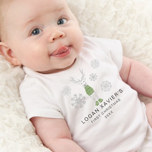 Modern Mysigt renare vid första jul T Shirt (Modern First Christmas Cozy Reindeer Baby Bodysuit)