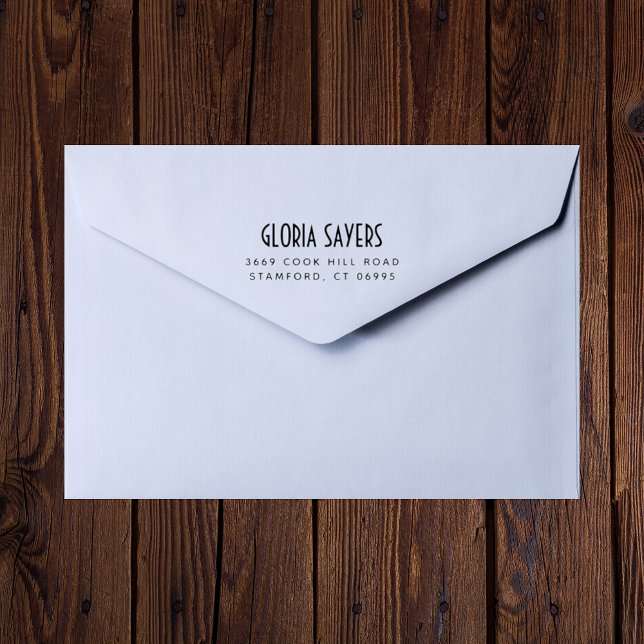 Modern Namn & Efternamn Anpassad Returadress Stämpel (Modern name and surname rubber stamps add a stylish personalized touch to outgoing mail.)