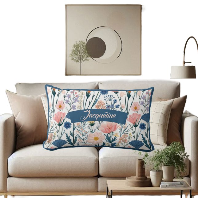 Modern Namn Pastel Wildblommor Blooms Botanical Ro Lumbarkudde (Modern Name Pastel Wildflower Blooms Botanical Fun Lumbar Pillow)