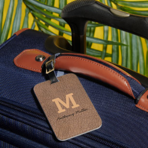 Modern Namn-skript i Monogram Chic Brown Leather Bagagebricka