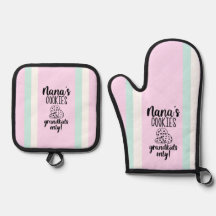 Modern Nanas Cookies Oven Mitt och Pot Holders set