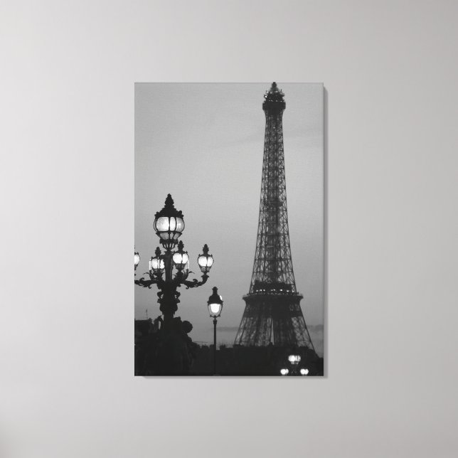 Modern natt i Paris Stretched Kanvastryck (Framsida)