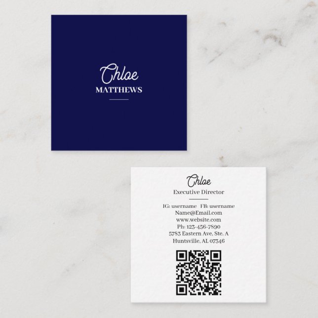 Modern Navy Blue Business Card with QR Code Fyrkantigt Visitkort (Fram/baksida)