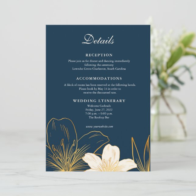 Modern Navy Blue Flower Bröllop-kuvert Tack Kort (Stående Fram)