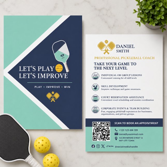 Modern Navy Mint Pickleball Tränare Klubb Akademi Reklamblad (Skapare uppladdad)