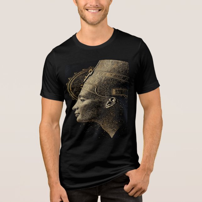 "Modern Nefertiti: Kunglig Guldkonst T Shirt (Framsida)