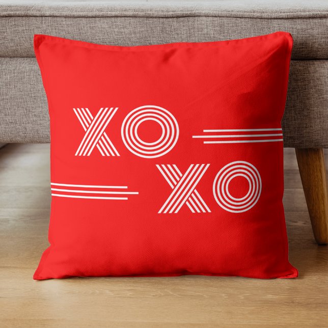 Modern Neon Red and White XOXO Valentine Kudde (Skapare uppladdad)