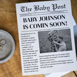 Modern Newspaper gravid Baby-meddelande Inbjudningar