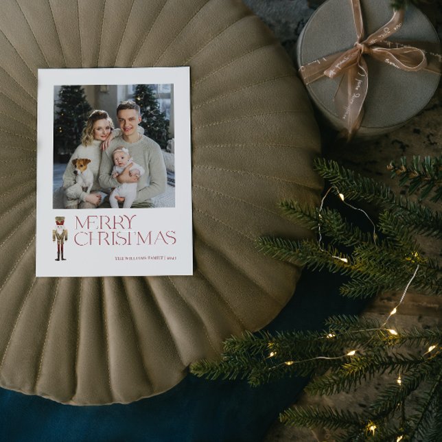 Modern Nutcracker God jul Photo Typography Helg Vykort (A Nutcracker Holiday! Wishing You a Merry Christmas in Modern Minimalist Style. 🎄🎭 [Your Photo Her)