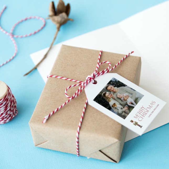 Modern Nutcracker God jul Photo Typography Presentetikett (Get organized and add charm to your gifts with these adorable Christmas gift tags!)