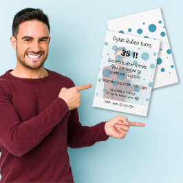 Modern och babblande inbjudan till födelsedagskort