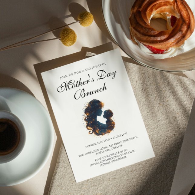 Modern och enkel inbjudan till Brunch i Mors dag (Skapare uppladdad)