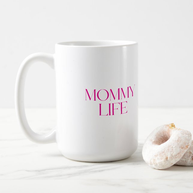 Modern och klassy Typography Mamma Life Classic Kaffemugg (Med munk)