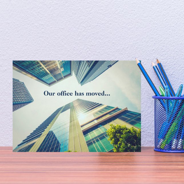 Modern Office Byggnad Byte av Flytta i Adress Meddelande (Skapare uppladdad)