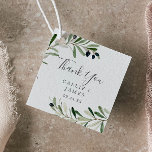 Modern Olive Gren Tack Gåvor Etiketter<br><div class="desc">Tack för detta moderna olivträd i gren, som ni förespråkar, är perfekt för en boho bröllop. Den roliga men ändå elegant-konstruktionen har en ren löv av botanisk grönt och svarta oliver på ett litet gren med en klassisk mediterrana känsla. Anpassa dessa märkre med namn och datum. Ändra ordalydelsen till kostym...</div>