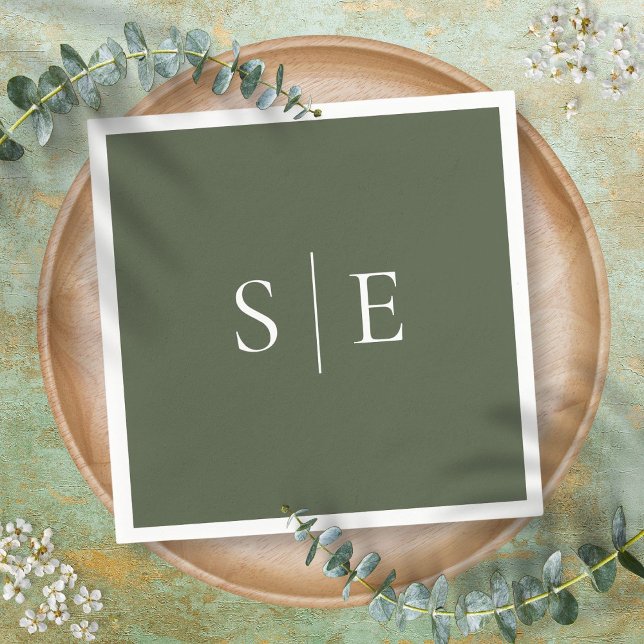 Modern Olivgrön Monogram Minimalist Pappersservett (Modern Olive Green Green Monogram Minimalist Napkins)