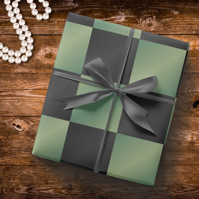 Modern Olivgrön Svart Gradient Rutig  Presentpapper (Skapare uppladdad)