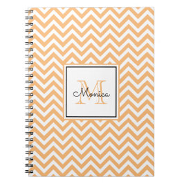Modern Orange Chevron Mönster med Monogram Anteckningsbok