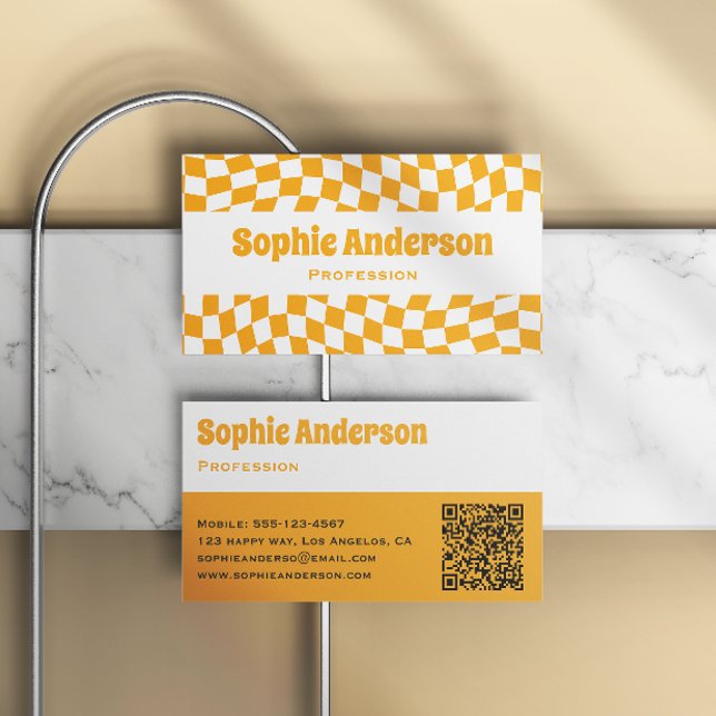 Modern Orange Vågig Schackbräde QR-kod Visitkort (Skapare uppladdad)